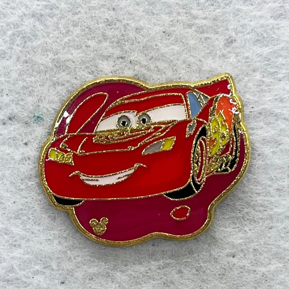 🔮 5/$25 Disney Color Palette Cars Lightning McQueen Red Paint Pin